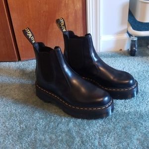 Doc Martens Quad Retro, polished smooth black